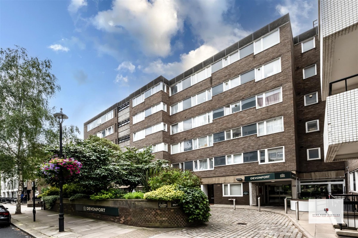 Southwick Street, Paddington, London